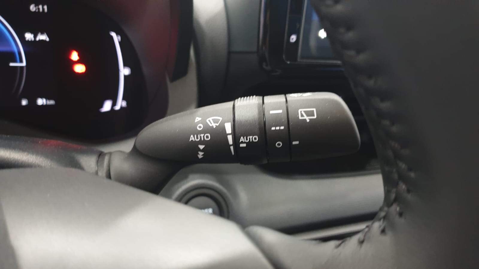 Mazda Mazda 2 HYBRID CVT HOMURA