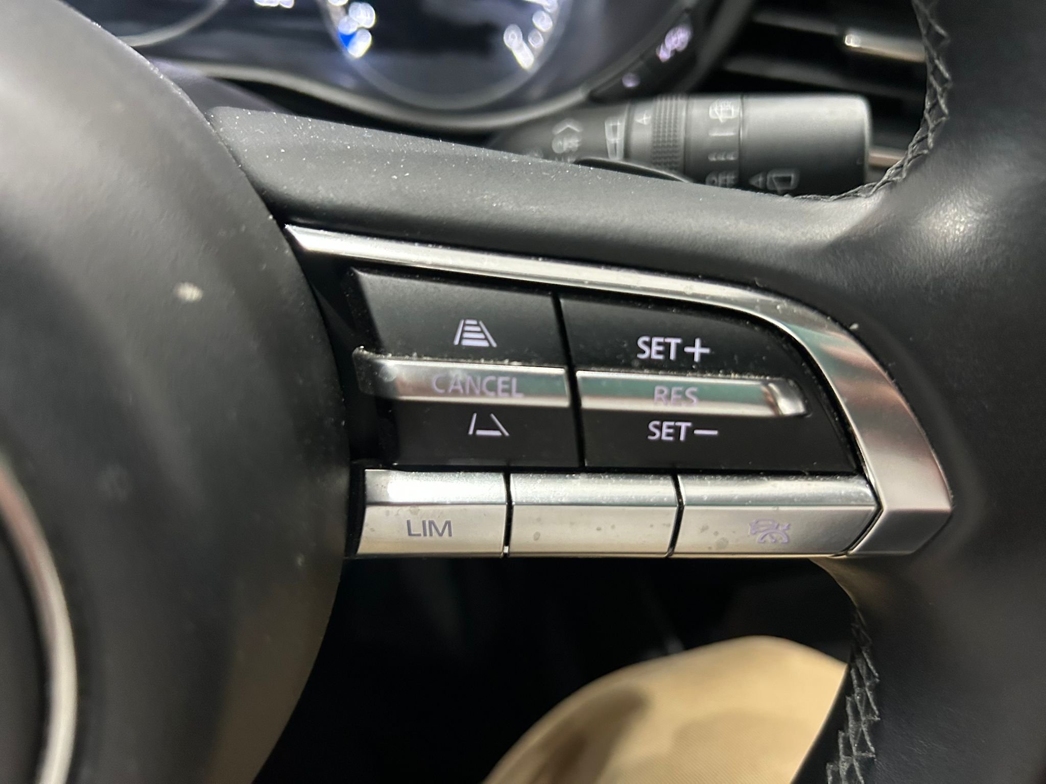 Mazda CX-30 E SKYACTIV X ZENITH AT 2WD PACK BOSE
