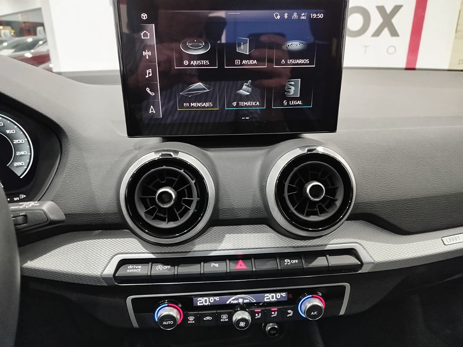 Audi Q2 S LINE 35TFSI S-TRONIC