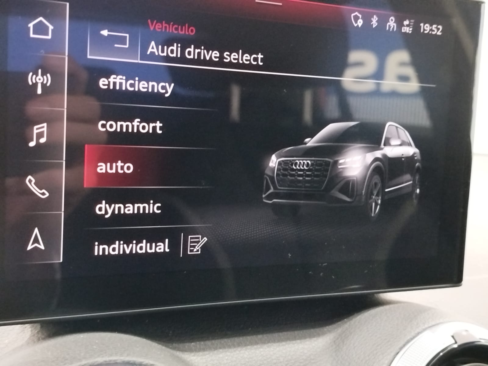 Audi Q2 S LINE 35TFSI S-TRONIC