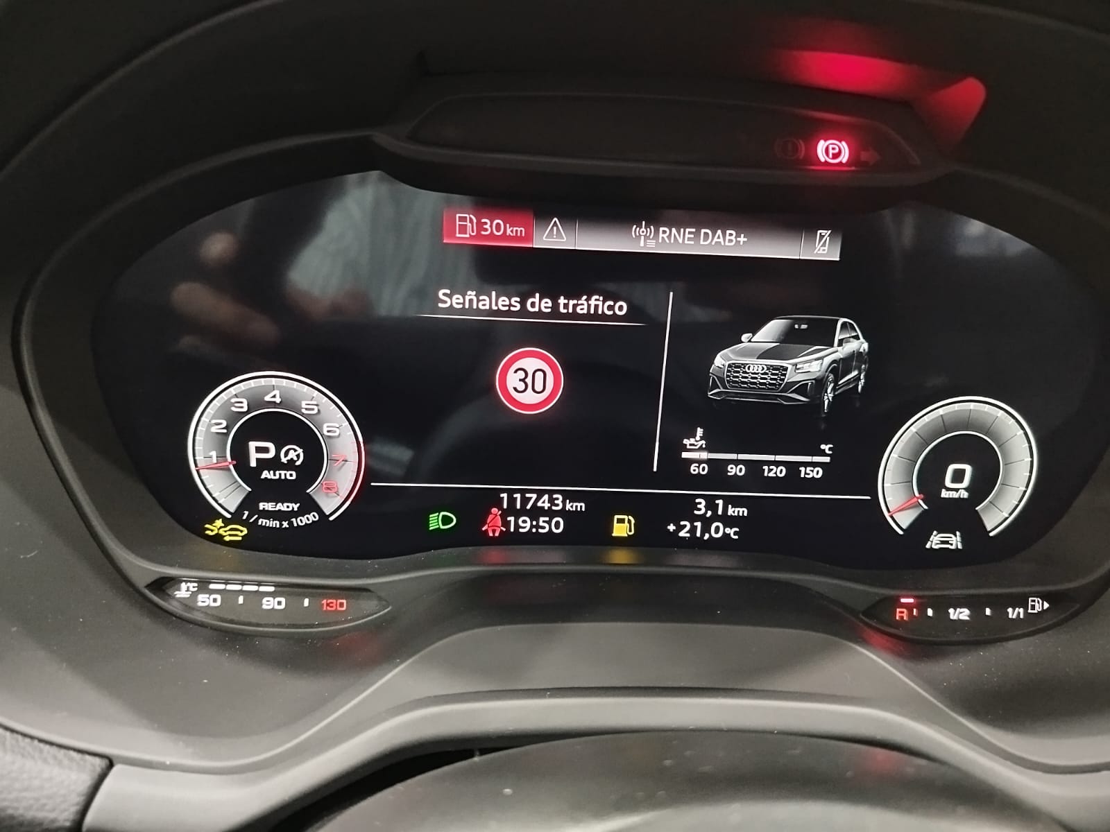 Audi Q2 S LINE 35TFSI S-TRONIC