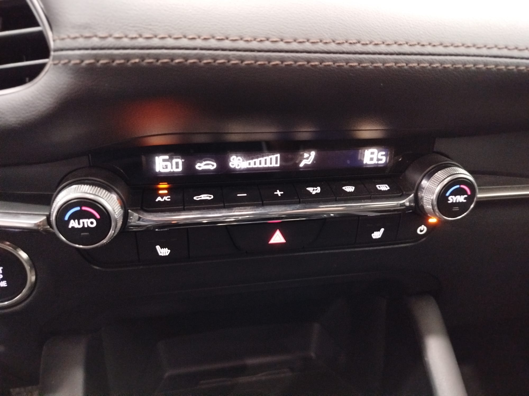 Mazda 3 EXCLUSIVE LINE MHEV