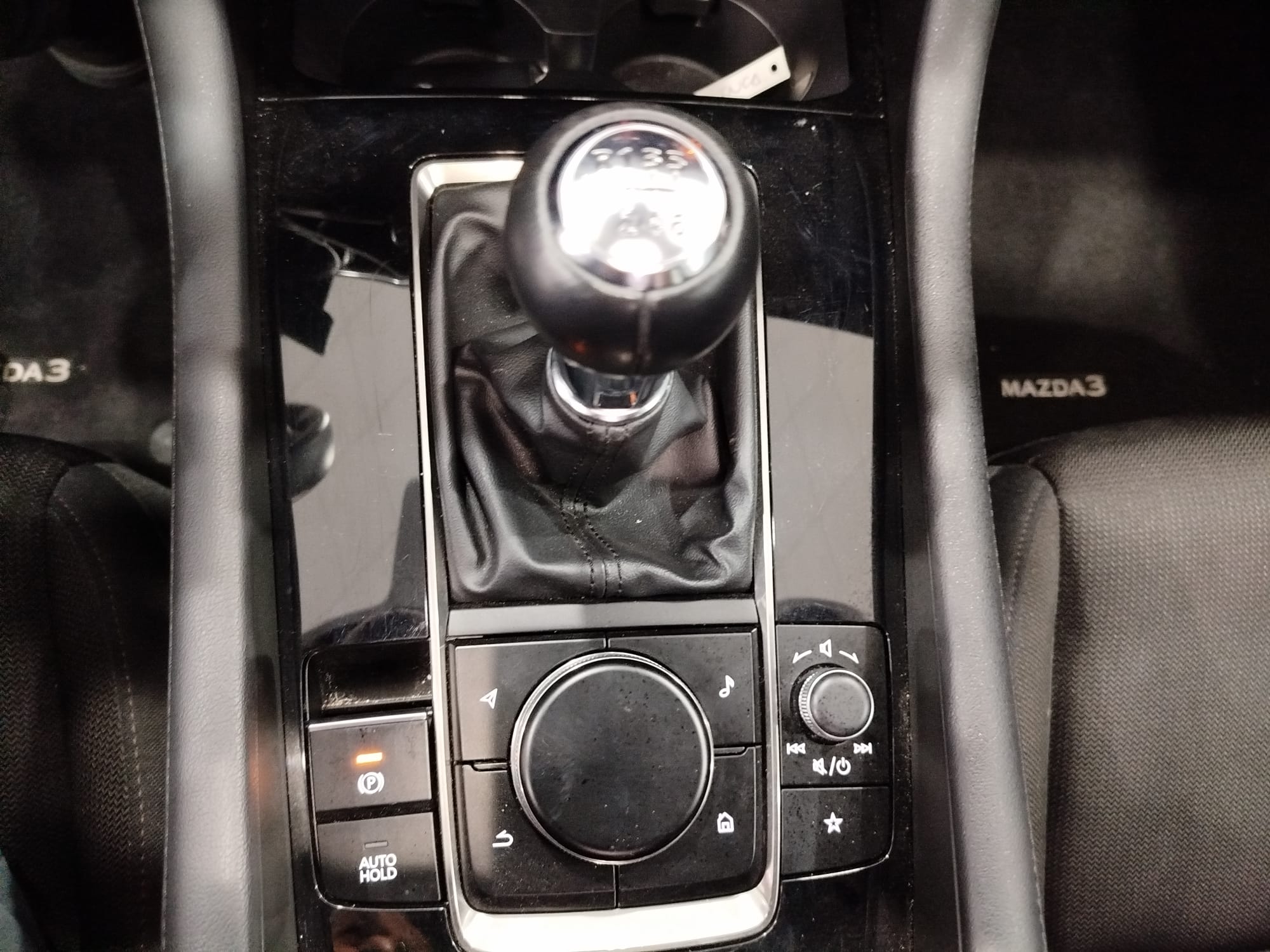 Mazda 3 EXCLUSIVE LINE MHEV