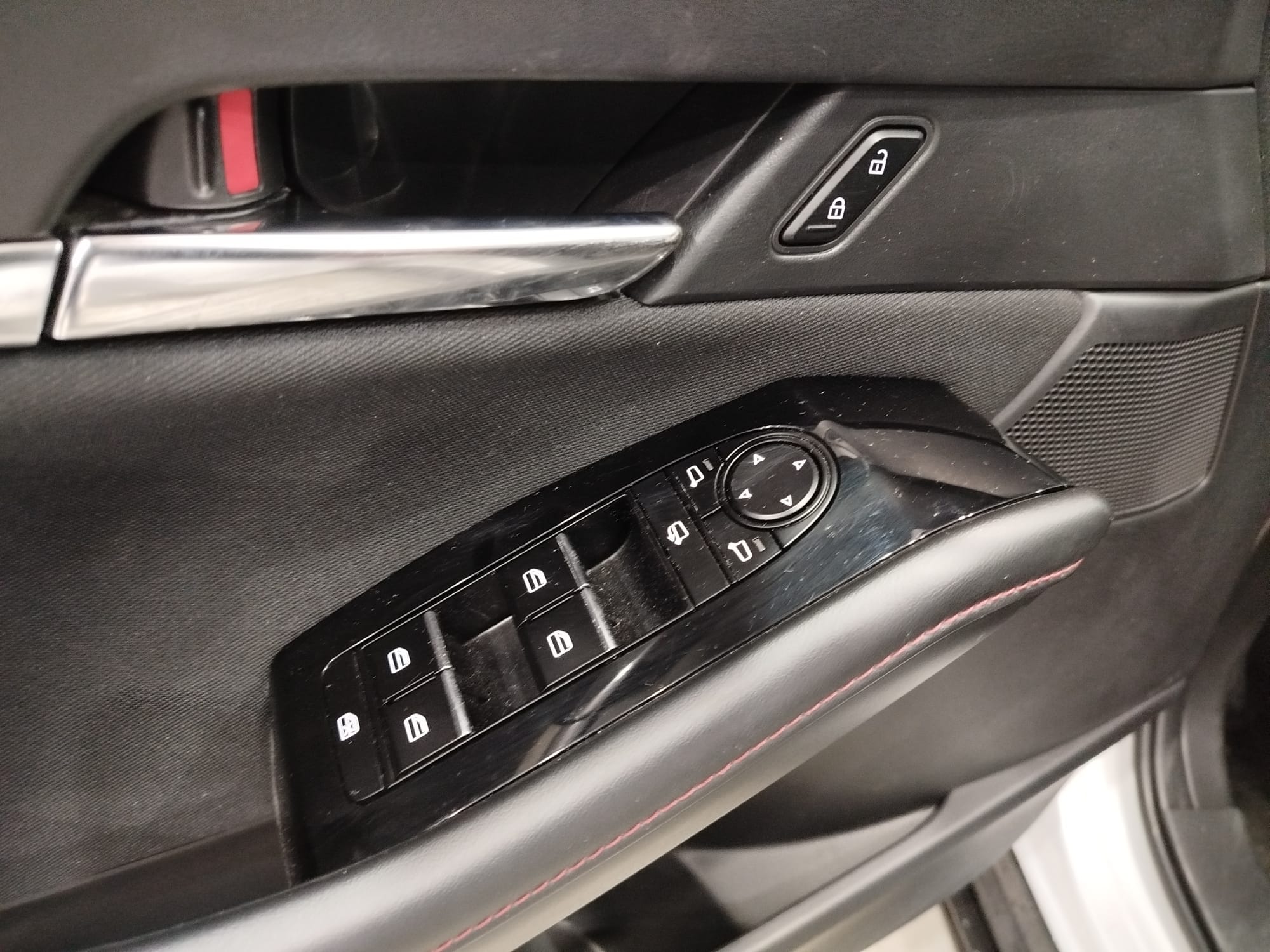 Mazda CX-30 E-SKYACTIV G MHEV FWD HOMURA